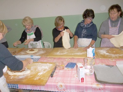chieti: le tradizioni rievocate dallassociazione "lu ramajette"