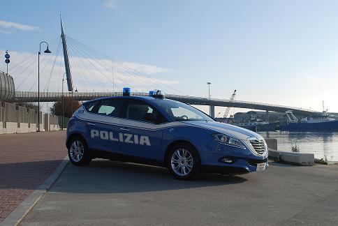 Polizia auto nuove