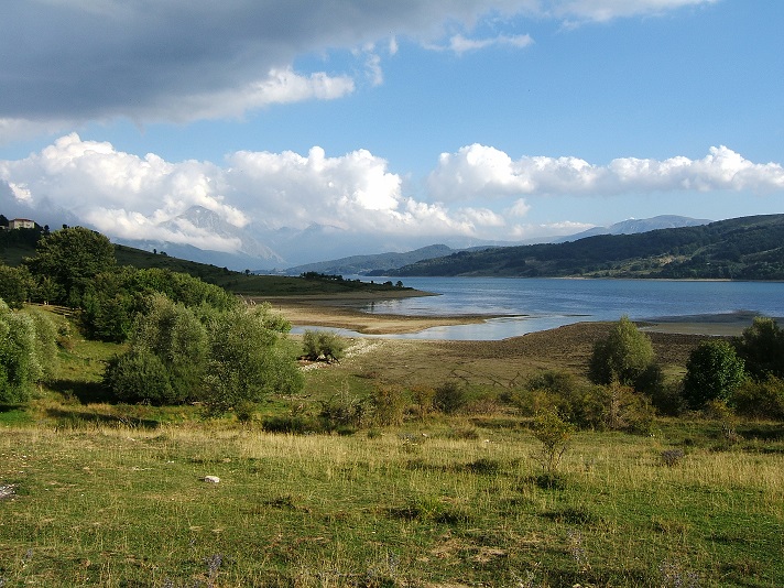Lago_di_campotosto