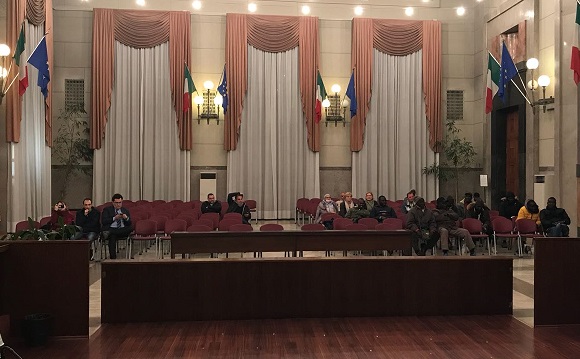 Pescara consiglio comunale mercati etnico