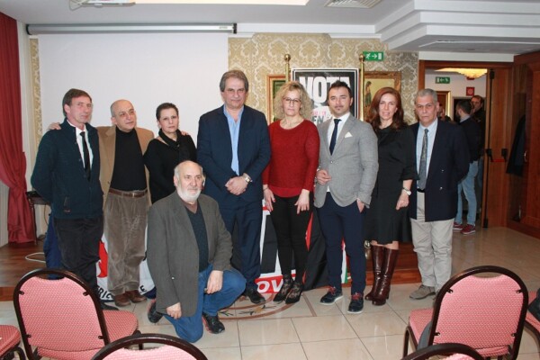 Fiore con candidati