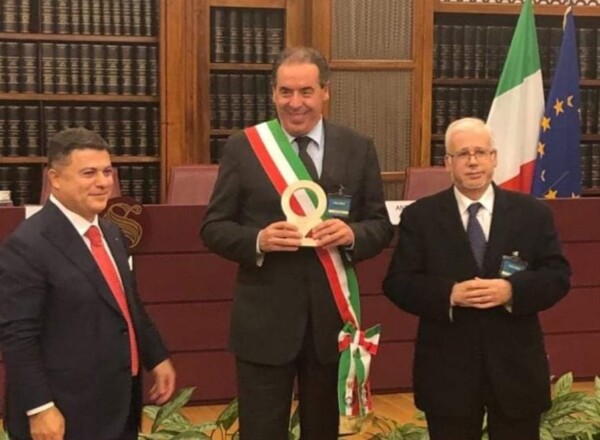 Fossacesiapremiaa
