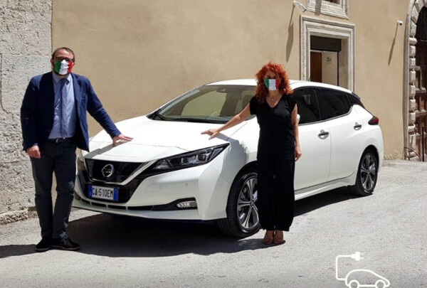 sindaco dell aquila pierluigi biondi e carla mannetti assessore mobilit e trasporti del comune dell aquila