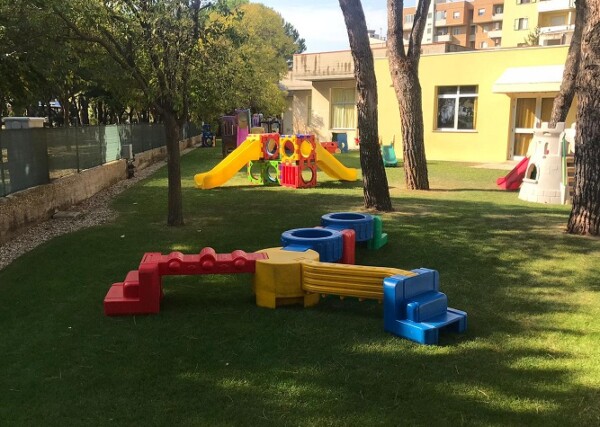 giardino scuola via mattarella 3