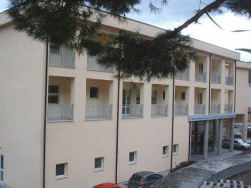 Isituto_Alberghiero_Villa_Santa_Maria