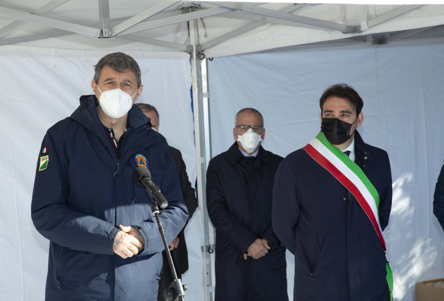 Teramo_prima_pietra_nuovo_Zooprofilattico
