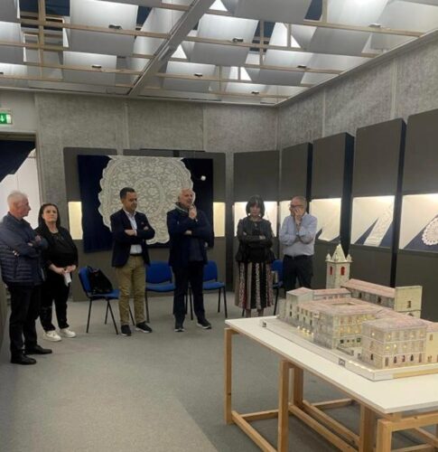 Guardiagrele mostra merletti e altro