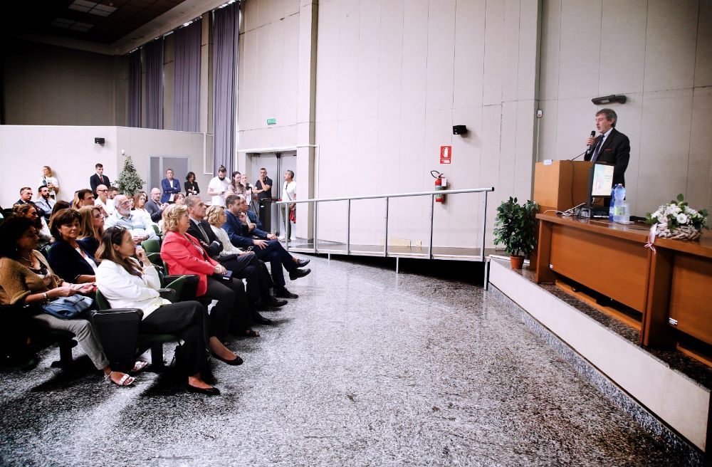 Marsilio_inaugurazione_Terapia_intensiva_Pediatrica