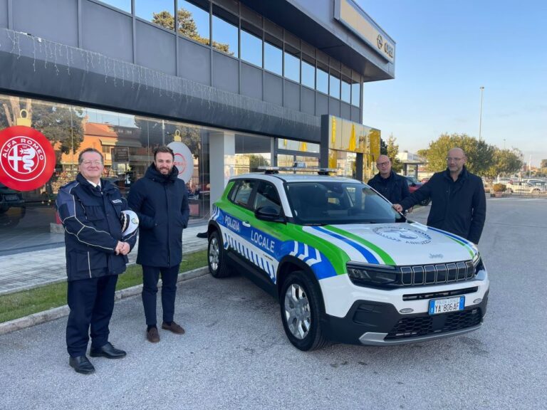 Auto-Vigili-1
