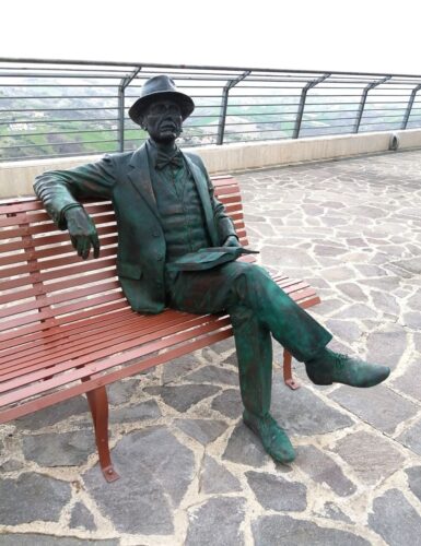 Monumento Modesto della Porta