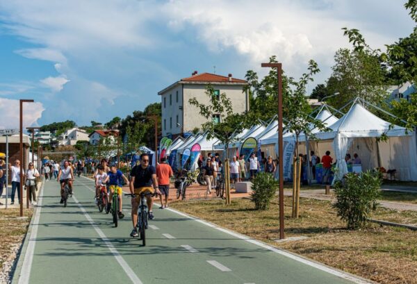 art bike Run