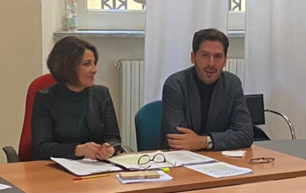 Chieti Pantalone Di Roberto