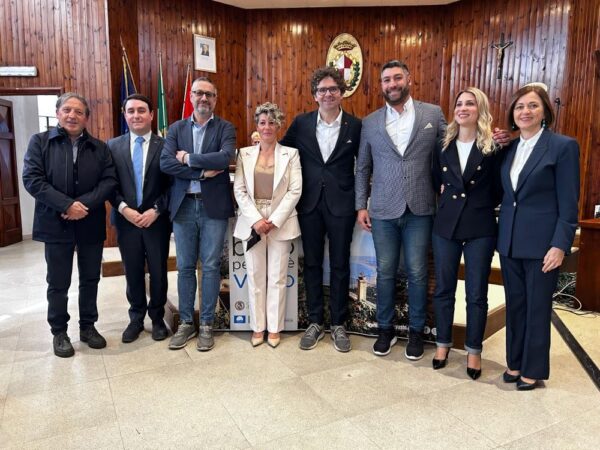 Vasto giunta Menna bis