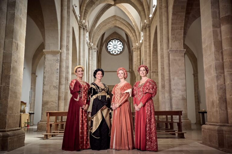 Mastrogiurato Dame dei quartieri 2