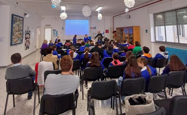 scuola Eroi ottobrini