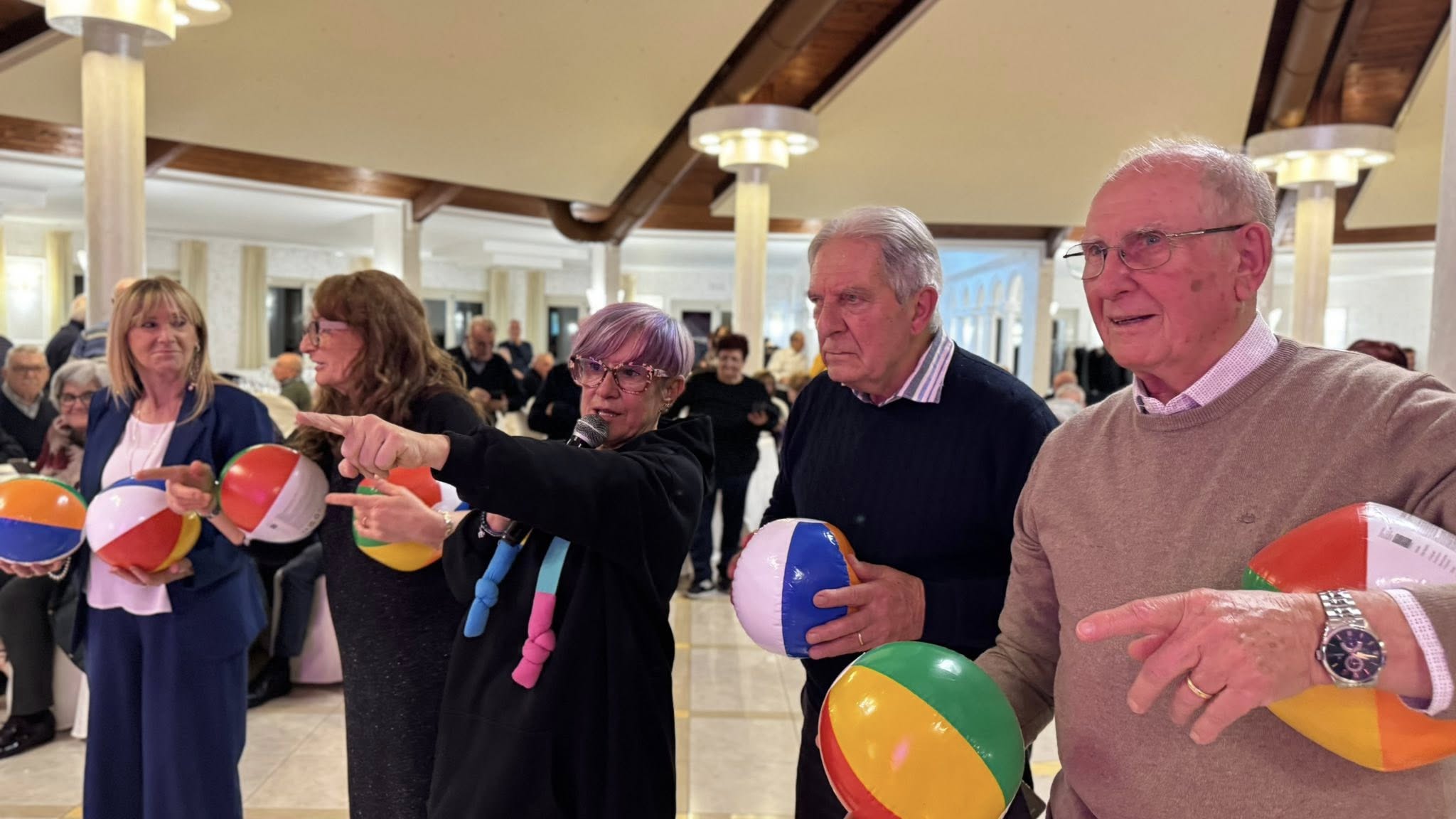 Lanciano: cena natalizia per gli over 65 con musica e giochi