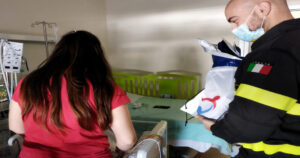 Chieti Pediatria Vigili del Fuoco Uova Pasqua 2