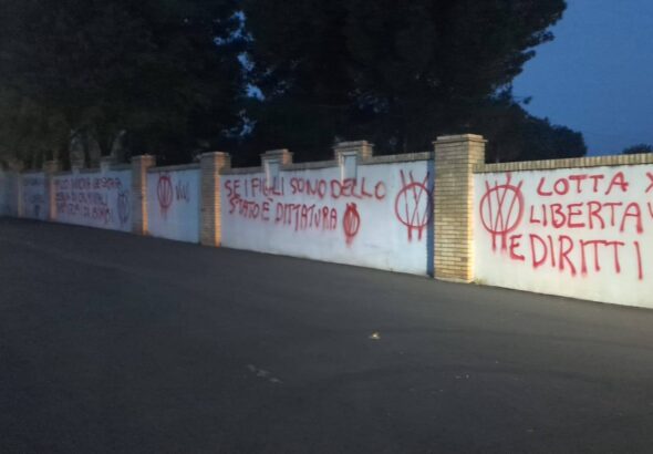 Vasto mura imbrattate