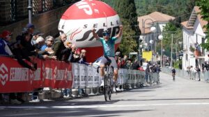 Giro d'Abruzzo Juniores 01052026 arrivo Battistoni