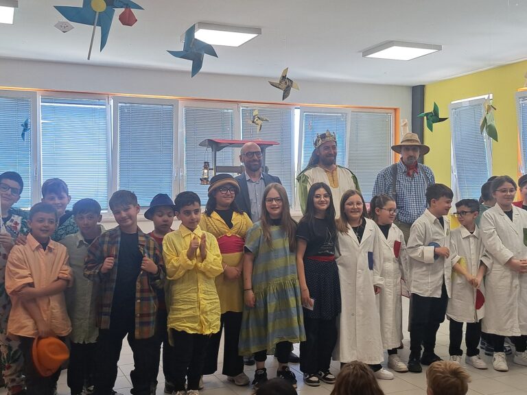 premiazioni scuola e GIUSEPPE RUBECHI di Estra