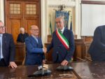 Giovanni Legnini sindaco con Ferrara