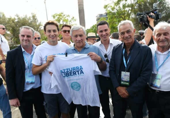 Taiani con i giovani